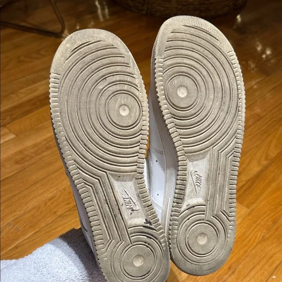 Nike Air Force 1 Sneakers Size 11 Men - Picture 7 of 9